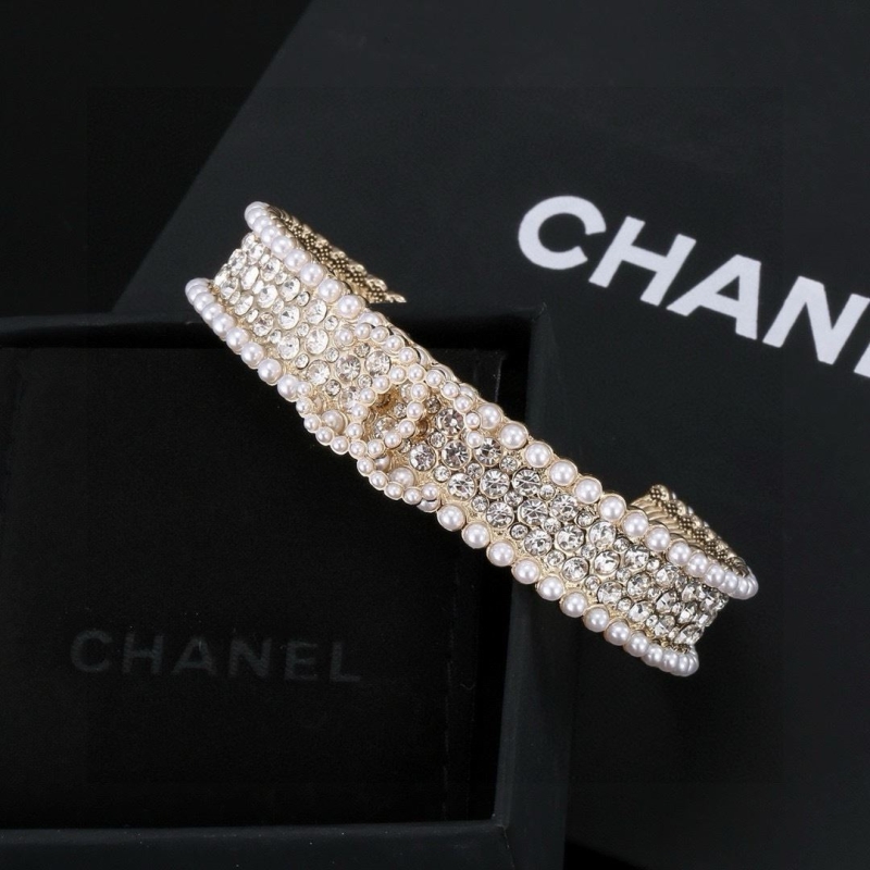 Ch**el bracelets